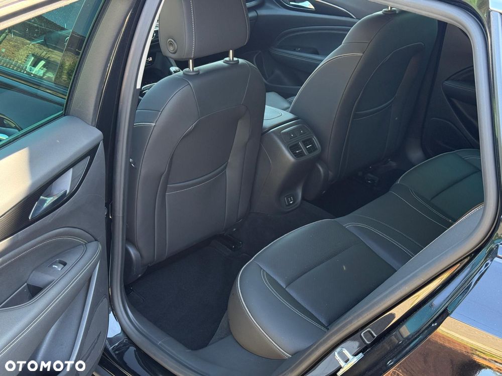 Opel Insignia 2.0 Ultimate Exclusive - 31