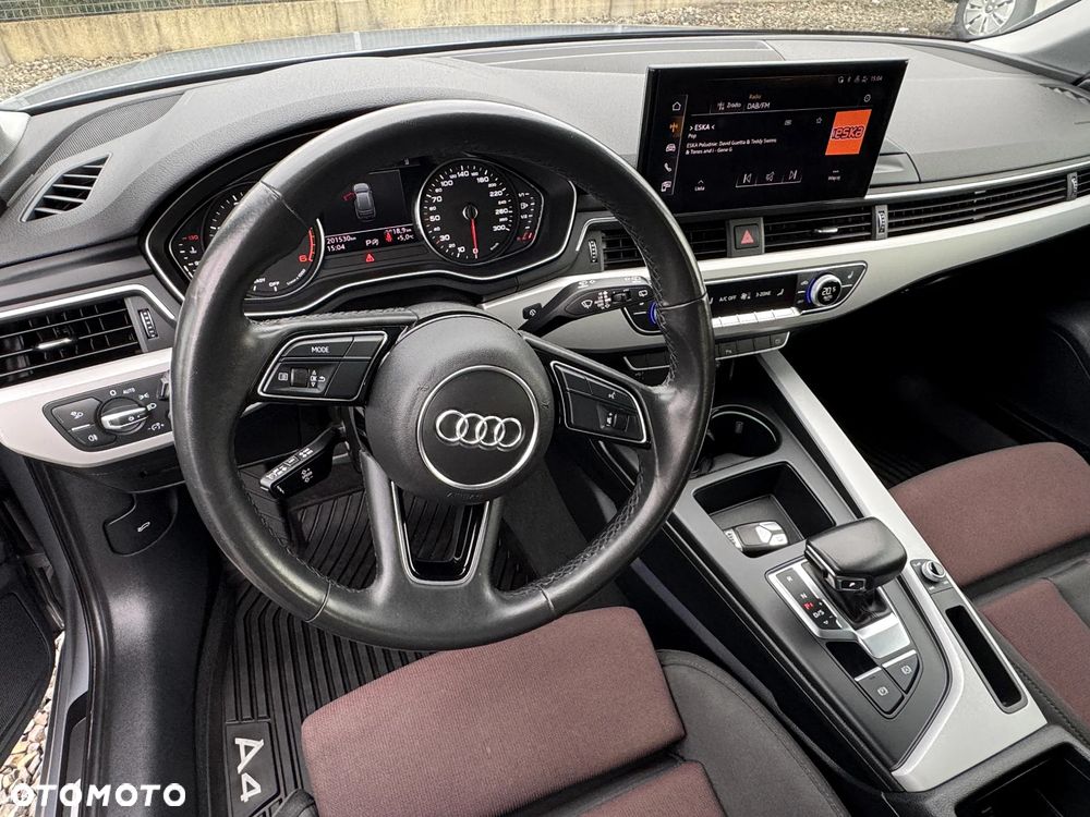 Audi A4 Avant 40 TDI S tronic - 35