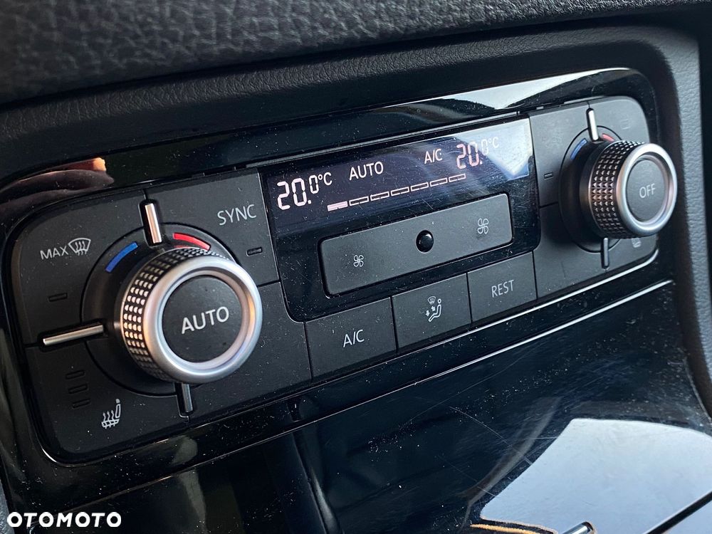 Volkswagen Touareg 3.0 V6 TDI BMT - 19