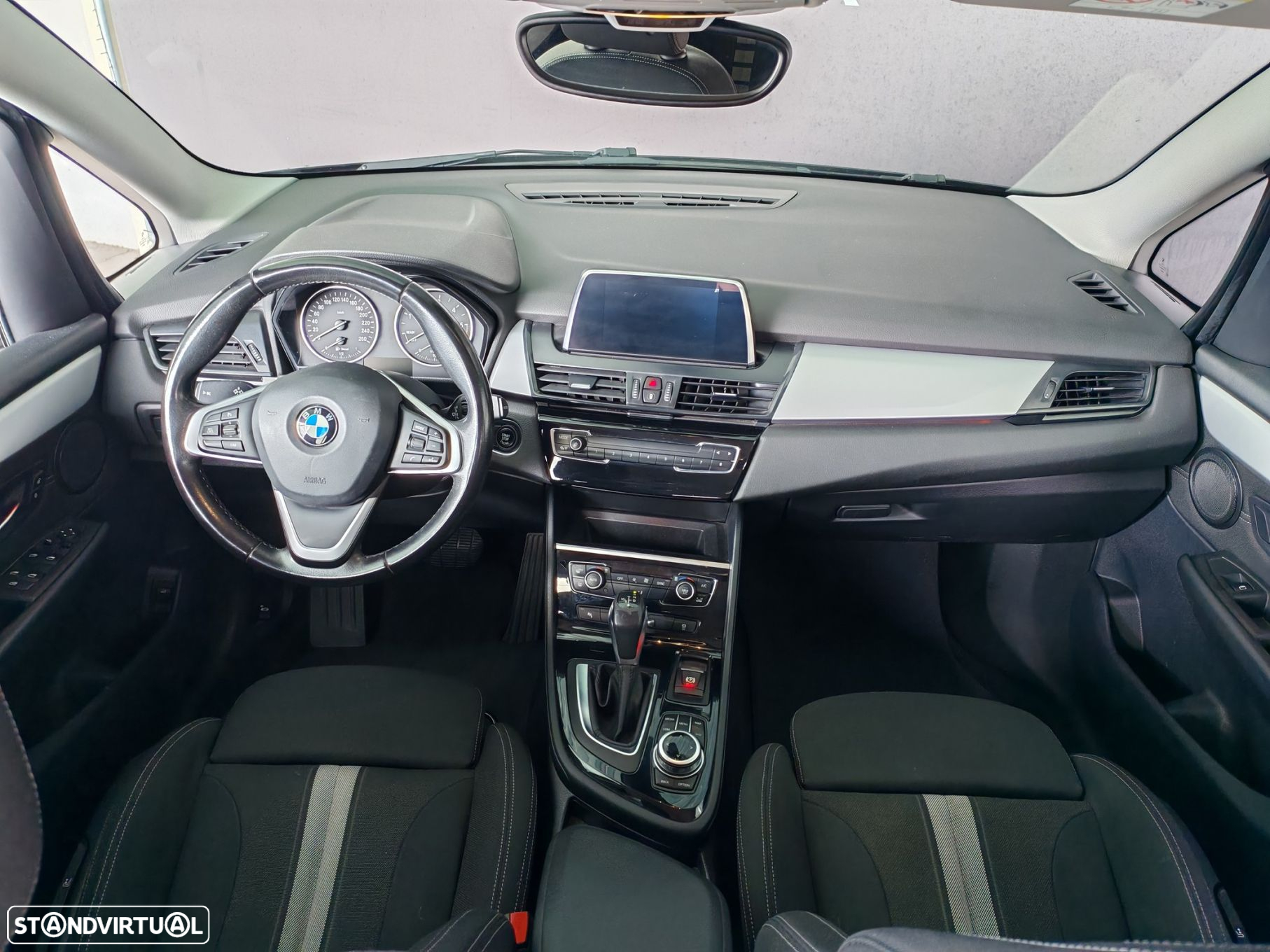 BMW 216 Gran Tourer d Advantage Auto - 10