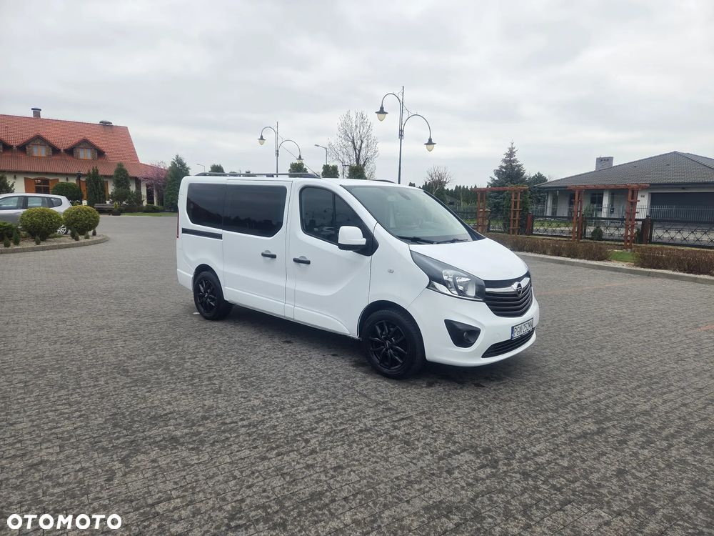 Opel Vivaro - 8
