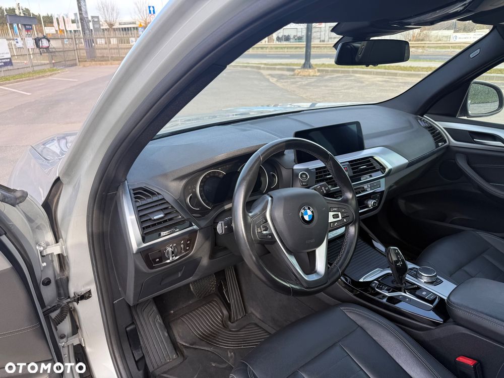 BMW X3 xDrive20i sport - 21