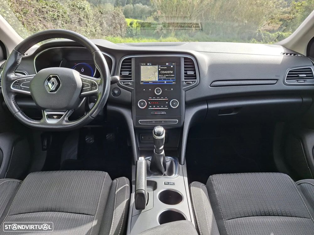 Renault Mégane - 24