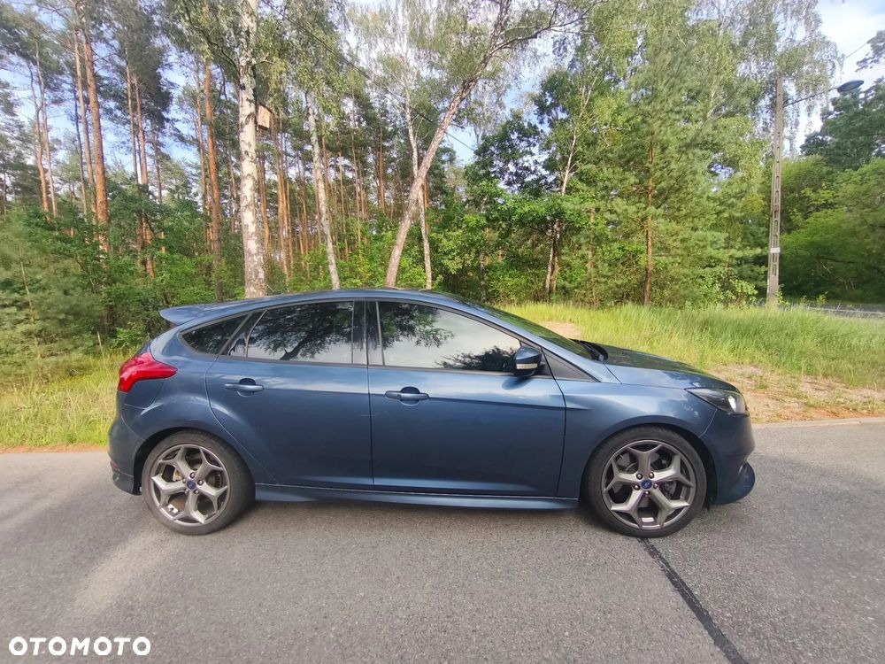 Ford Focus - 3