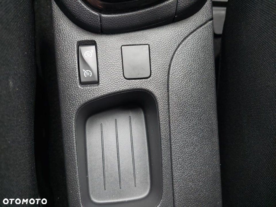 Renault Clio - 27