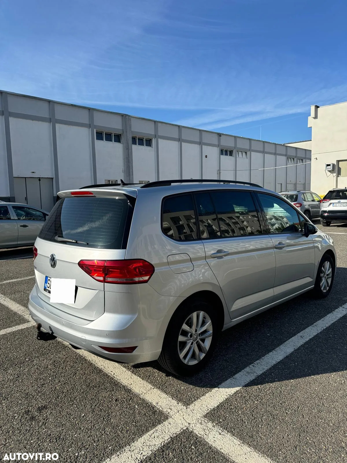 Volkswagen Touran 1.6 TDI SCR (BlueMotion Technology) DSG Comfortline - 14