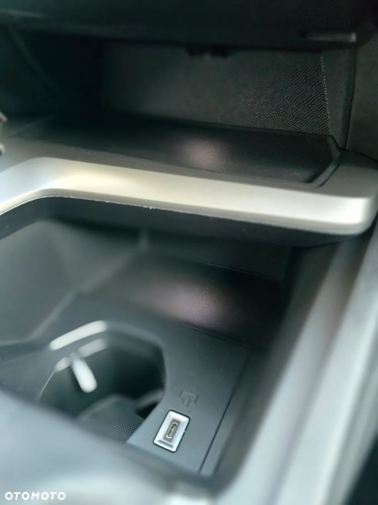 Peugeot 308 1.2 PureTech Active S&S - 29