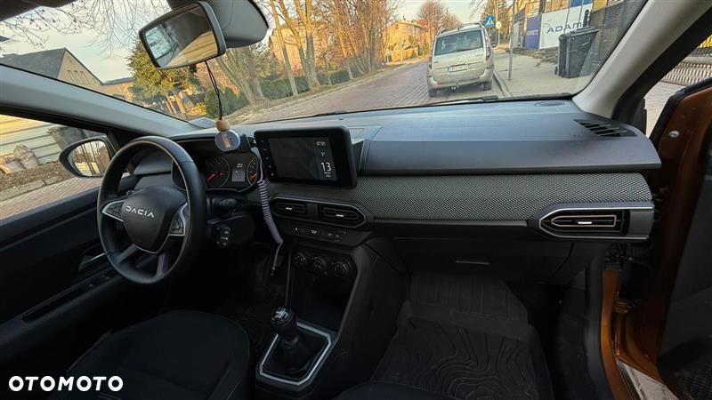 Dacia Sandero - 5
