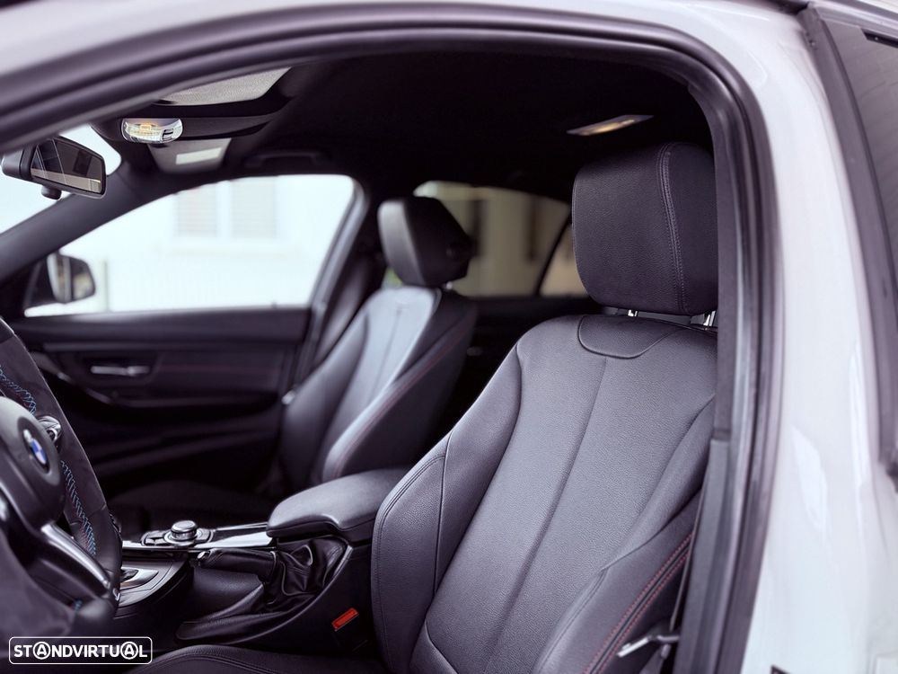 BMW 320 d Auto Pack M - 20