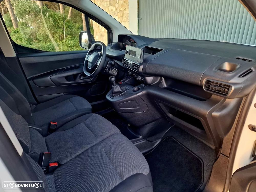Peugeot Partner 1.5 BlueHdi 100cv (IVA DEDUTÍVEL) - 24