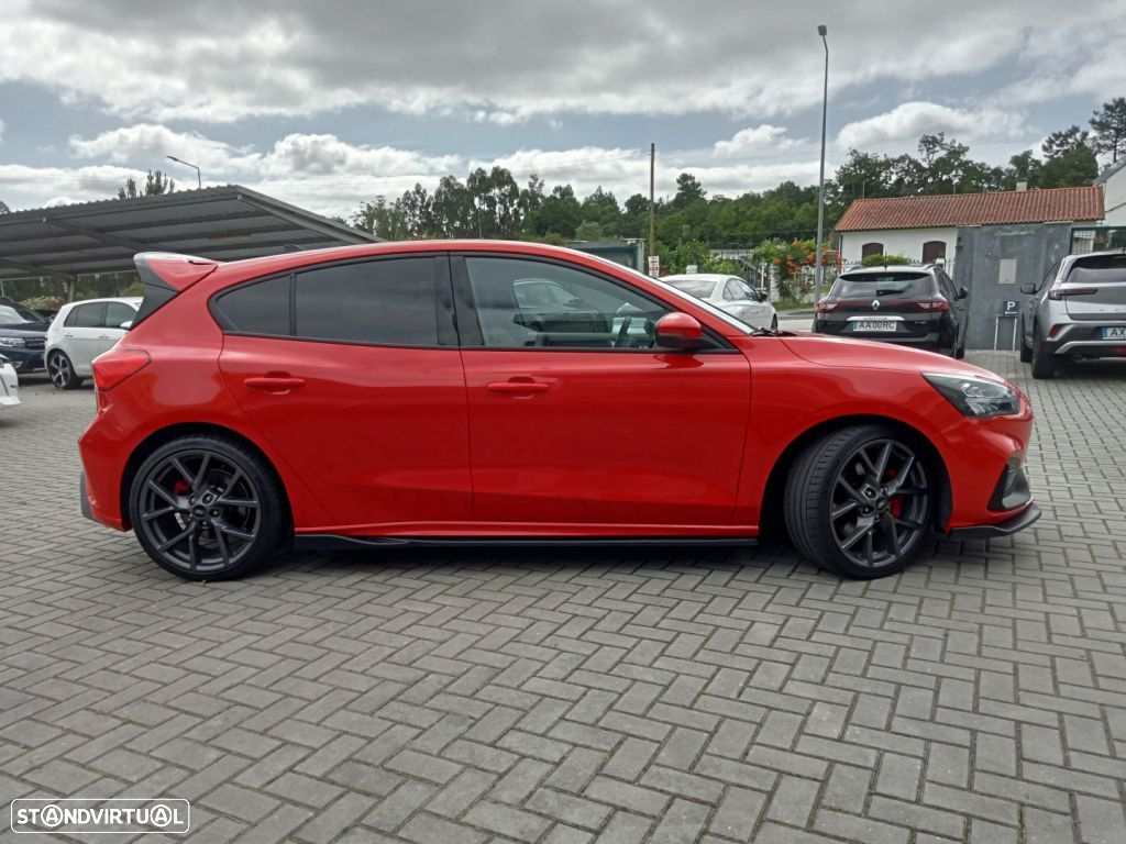 Ford Focus 2.3 EcoBoost ST X - 5