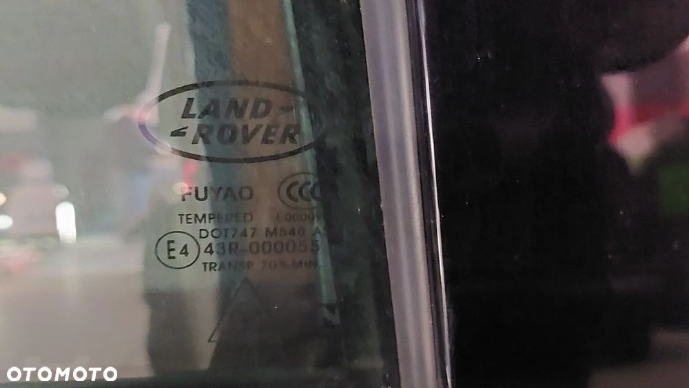 DRZWI PRAWY TYŁ LAND ROVER DISCOVERY R2017 KOLOR LRC 820 SANTORINI BLACK - 3