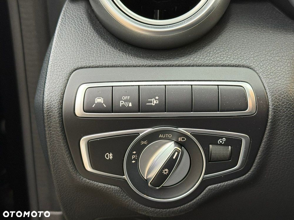 Mercedes-Benz Klasa C - 37