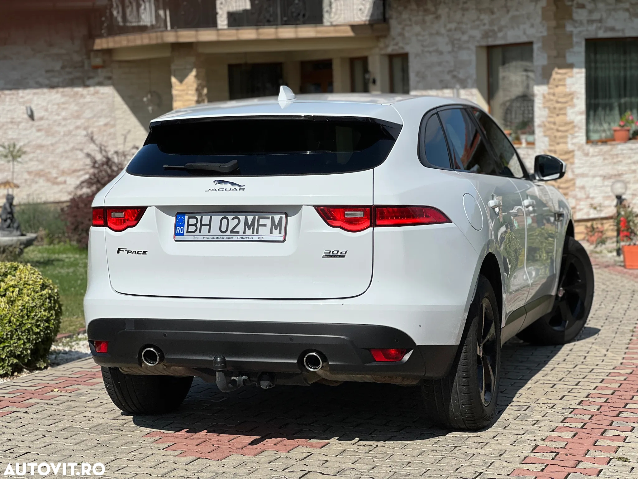 Jaguar F-Pace 3.0 AWD First Edition - 3