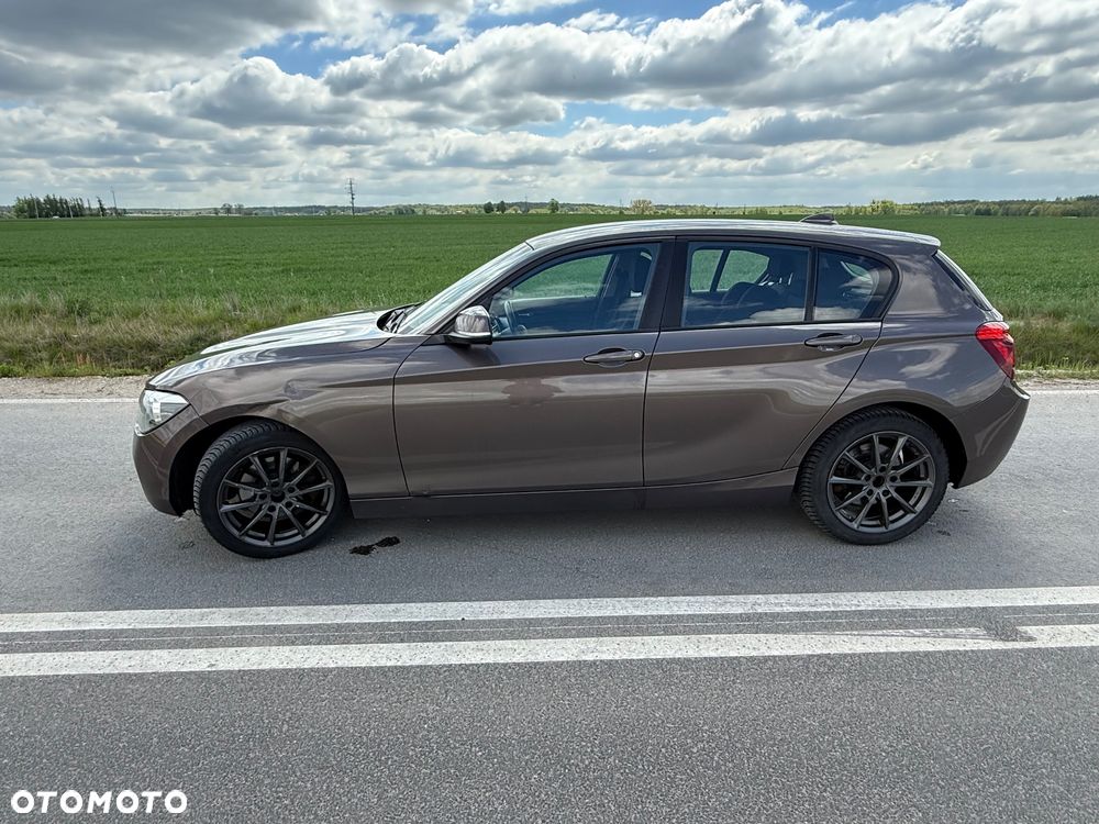 BMW Seria 1 120d xDrive BluePerformance - 4