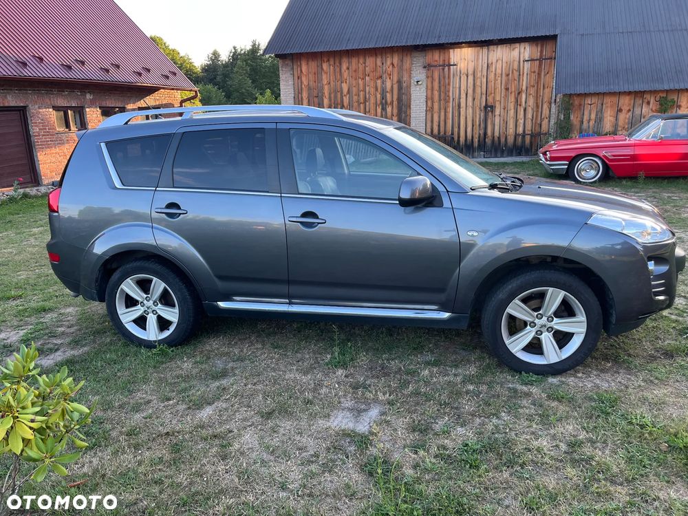 Peugeot 4007 HDI FAP 7-Sitzer Platinum - 30