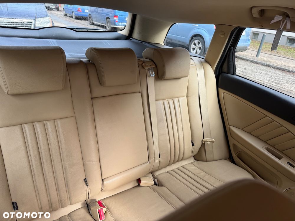 Alfa Romeo 159 1.9JTDM Impression - 11