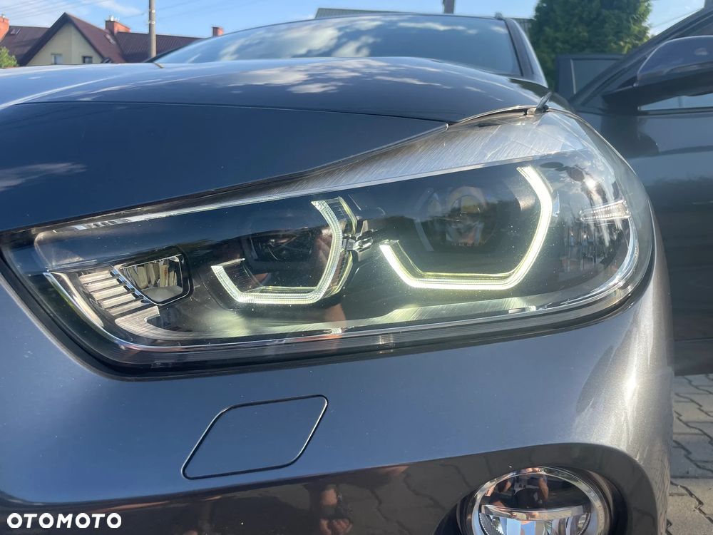 BMW X2 xDrive20i - 23