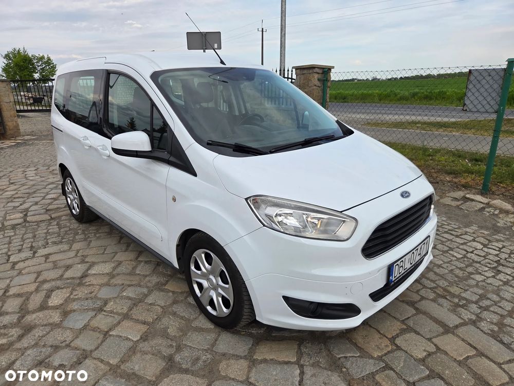 Ford Tourneo Courier - 3