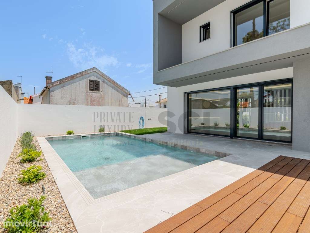 Moradia T3 | independente e isolada na Aroeira - Grande imagem: 2/25