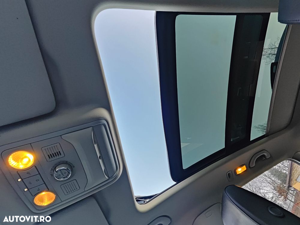 Skoda Octavia 1.6 TDI STYLE DSG - 11