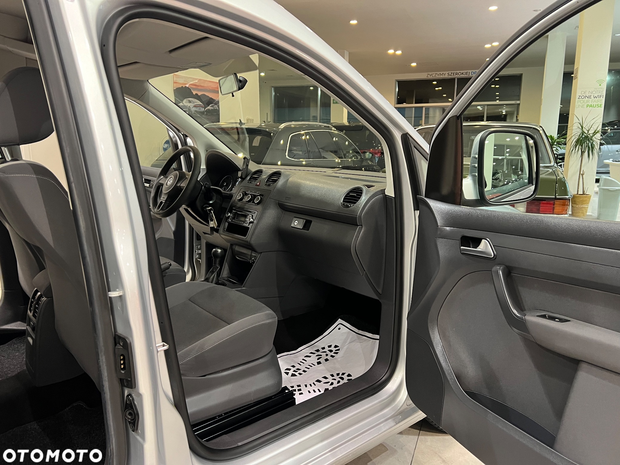 Volkswagen Caddy 1.6 TDI Trendline - 36