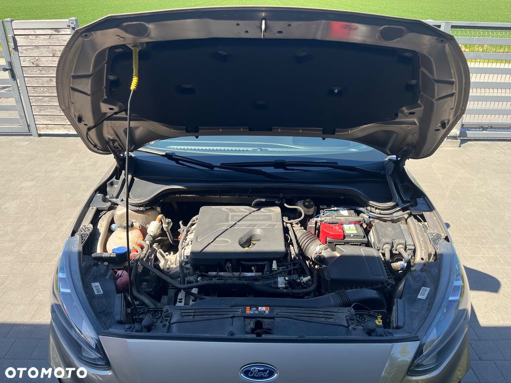 Ford Focus 1.5 EcoBoost ST-Line - 14