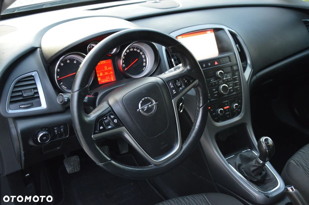 Opel Astra 1.6 ENERGY - 10