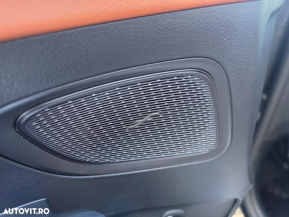 Mercedes-Benz C 200 4MATIC All-Terrain 9G-TRONIC Edition Avantgarde - 12