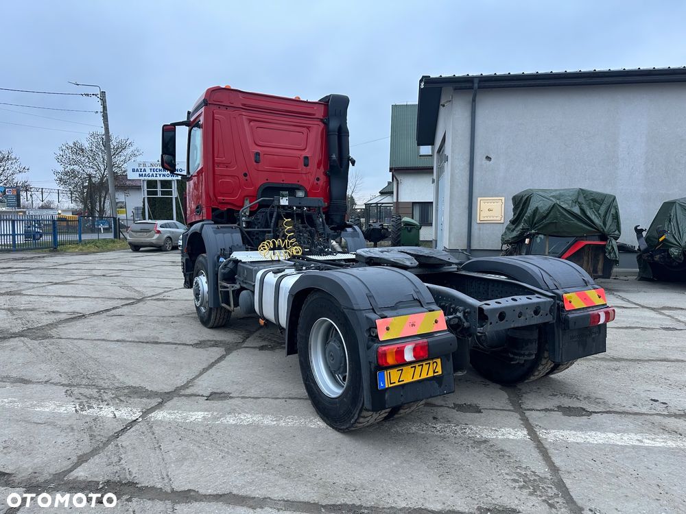 Mercedes-Benz Arosc - 12