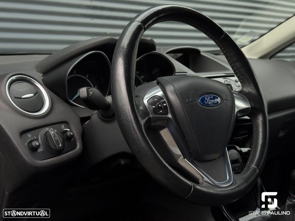 Ford Fiesta 1.5 TDCi Titanium - 16