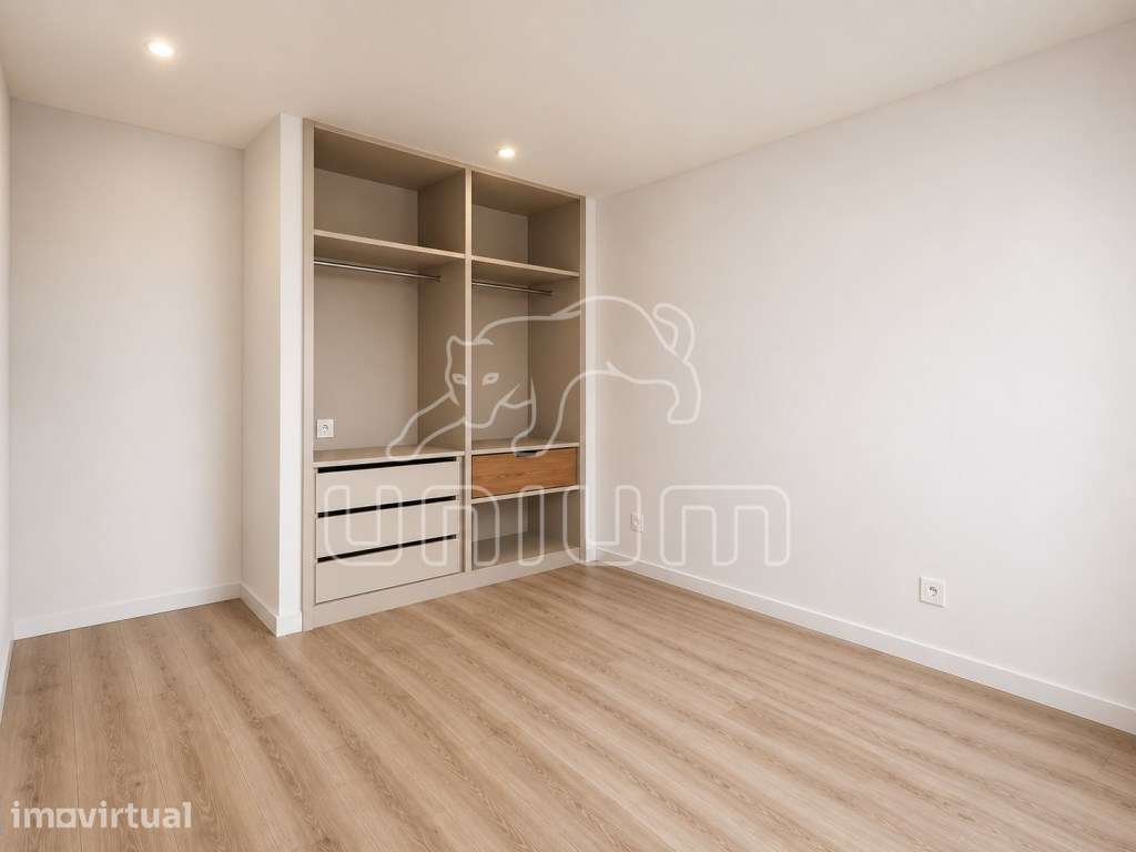 Apartamento T1 na praia da Amorosa - Grande imagem: 4/6