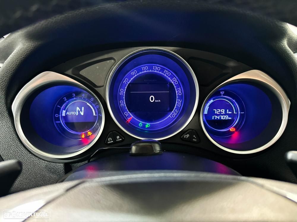 Citroën DS4 1.6 BlueHDi So Chic EAT6 J18 - 39