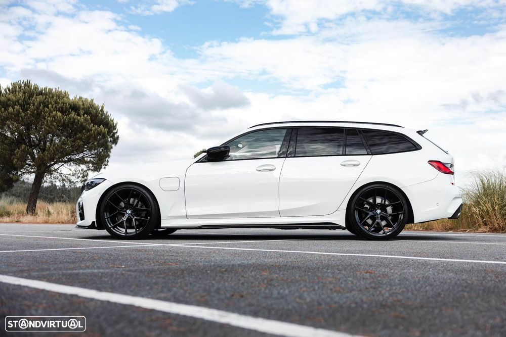 BMW 320 e Aut. M Sport - 4