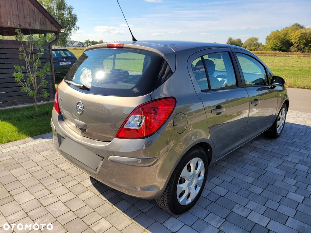 Opel Corsa 1.2 16V Enjoy - 5