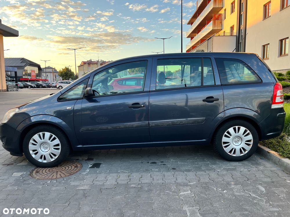 Opel Zafira 1.6 - 2
