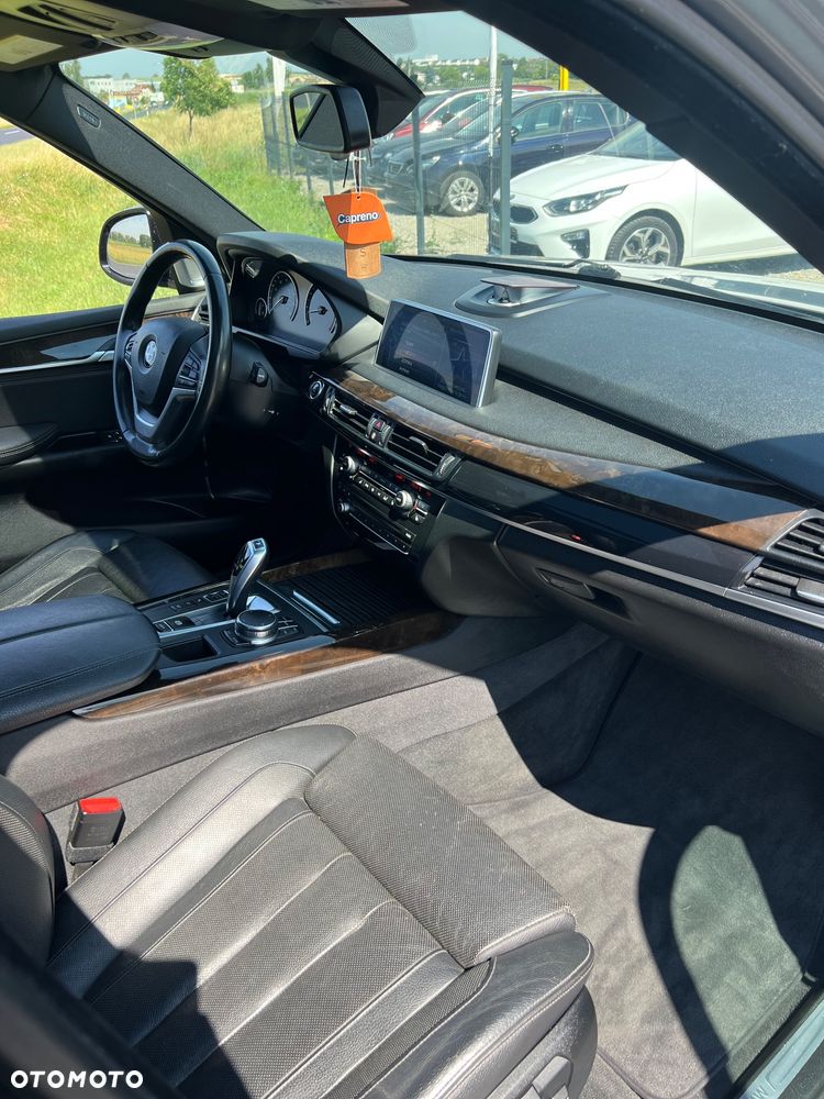 BMW X5 xDrive35i - 22