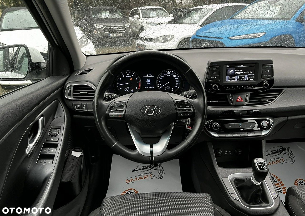 Hyundai i30 - 16