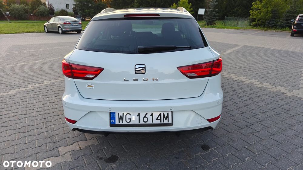 Seat Leon 2.0 TDI DPF Start&Stop DSG Style - 28