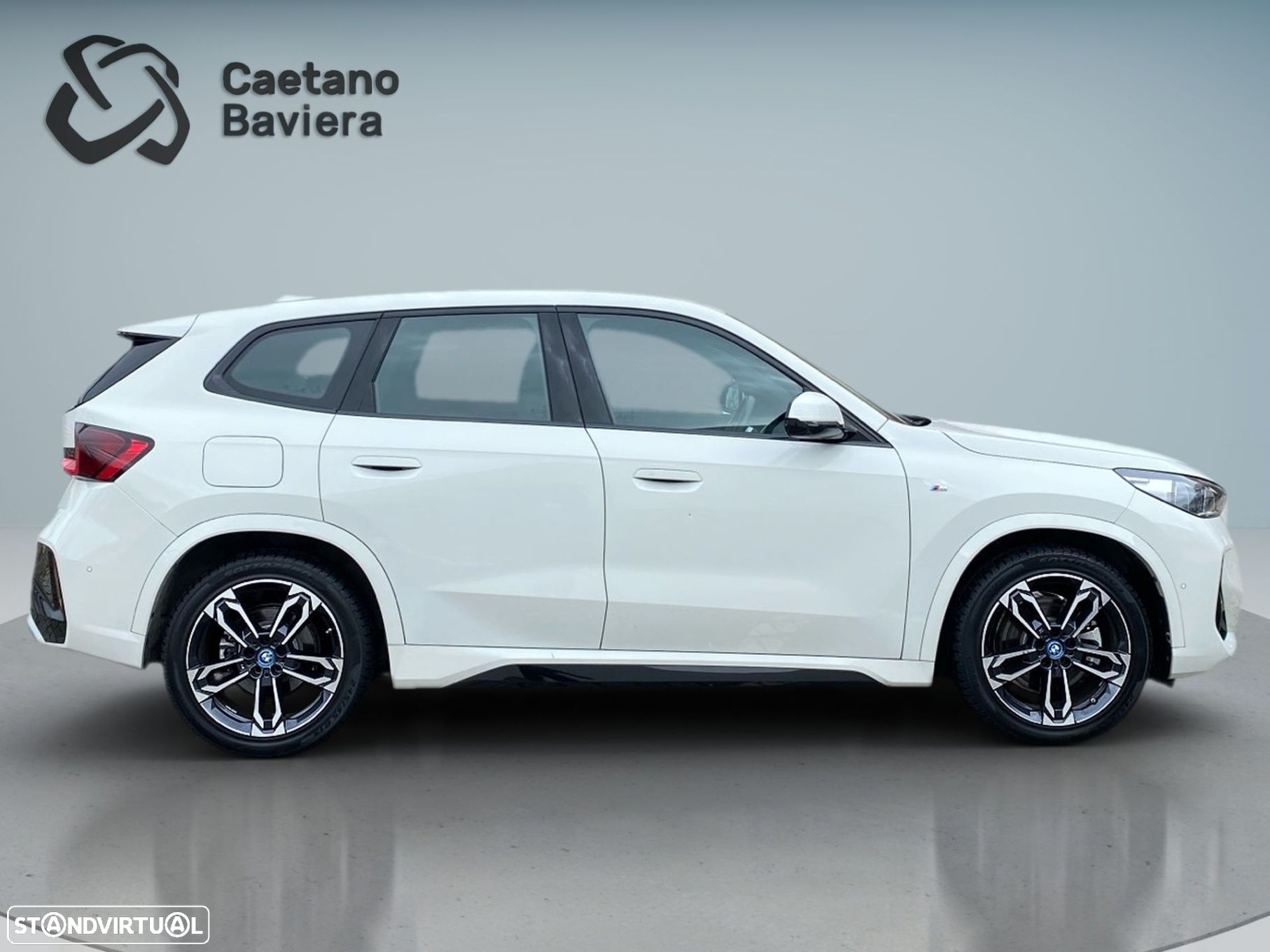 BMW iX1 xDrive30 Pack Desportivo M - 29
