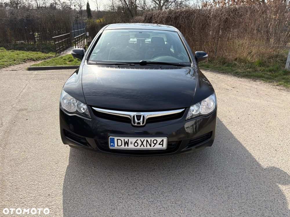 Honda Civic 1.8 Comfort - 8