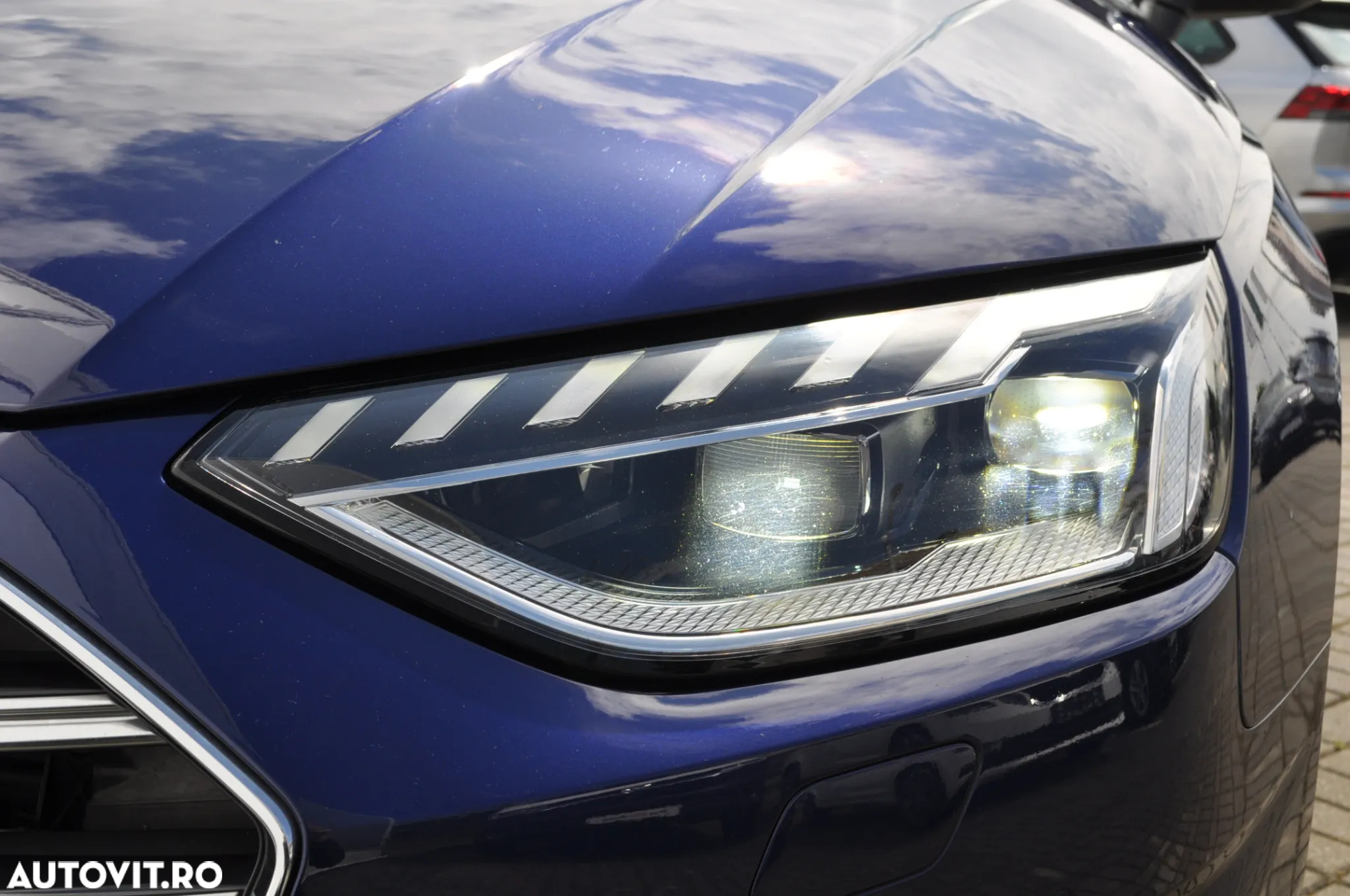 Audi A4 Avant 2.0 40 TFSI MHEV S tronic Advanced - 9