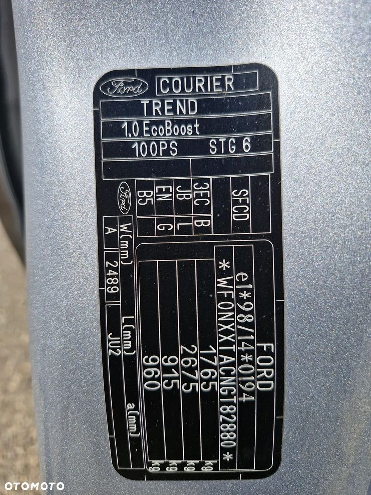 Ford Transit Courier Trend - 25