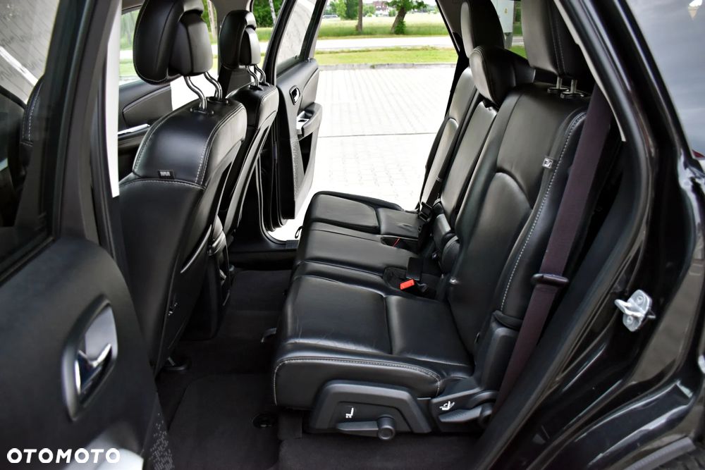 Fiat Freemont 2.0 Multijet 16V DPF Automatik Allrad Black Code - 28