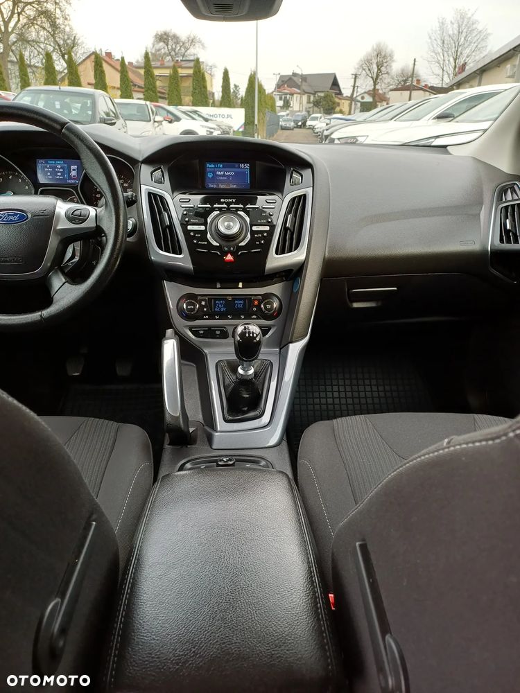 Ford Focus 1.6 EcoBoost Start-Stopp-System Titanium - 21