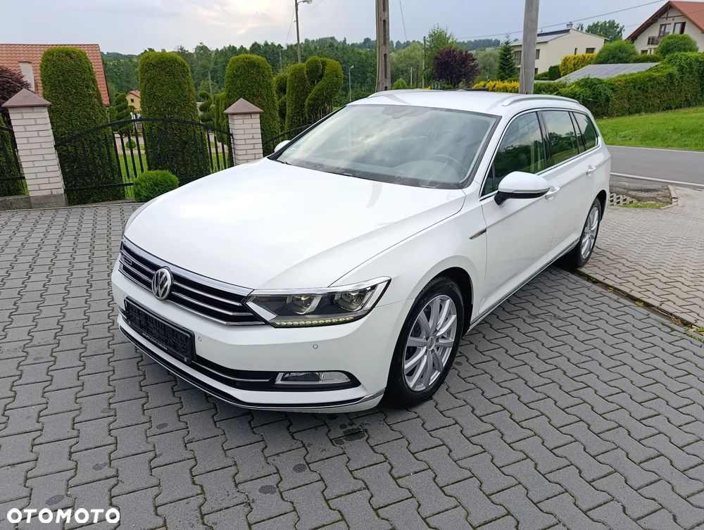 Volkswagen Passat 2.0 TDI SCR 4Motion DSG Elegance - 1