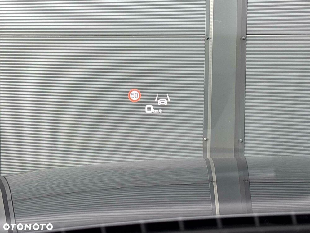 Audi A8 - 25