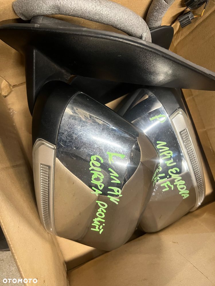 Lusterko zewnętrzne prawe lewe lift 11pin Europa Nissan Navara d40 - 1