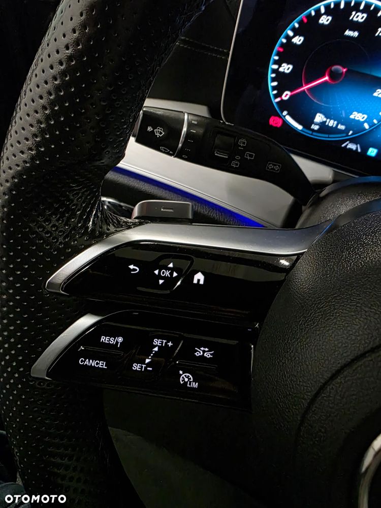 Mercedes-Benz Klasa E 300 de 9G-TRONIC AMG Line - 24