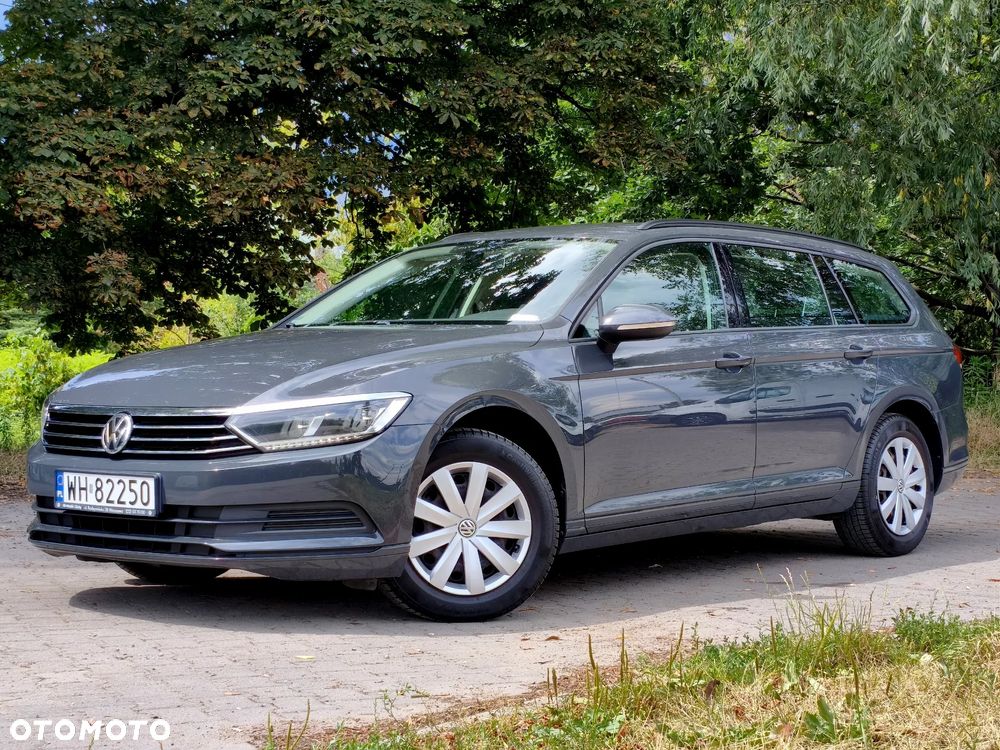 Volkswagen Passat 1.6 TDI BMT City - 18
